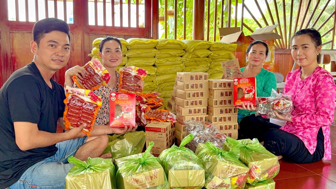 Tấm Lòng Của Cô Kim Ở Úc Gửi Tặng 50 Phần Quà Đến Bà Con Dịp Tết Đến Xuân Về•HRUM |#114
