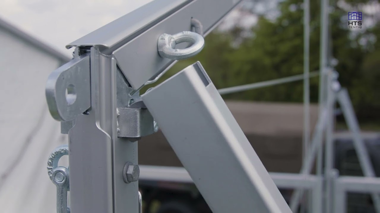 Setting up the HTS TENTIQ Carbon Vehicle Maintenance Tent