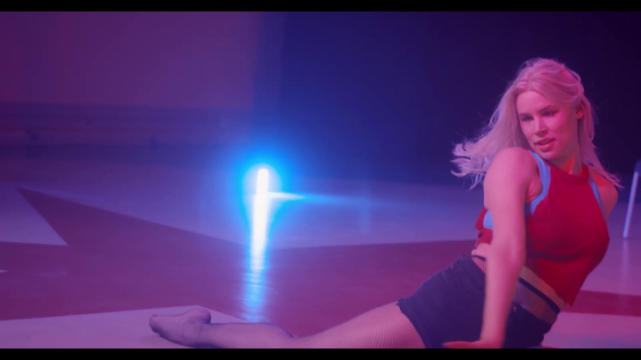 When I Get Closer - Maya Isac