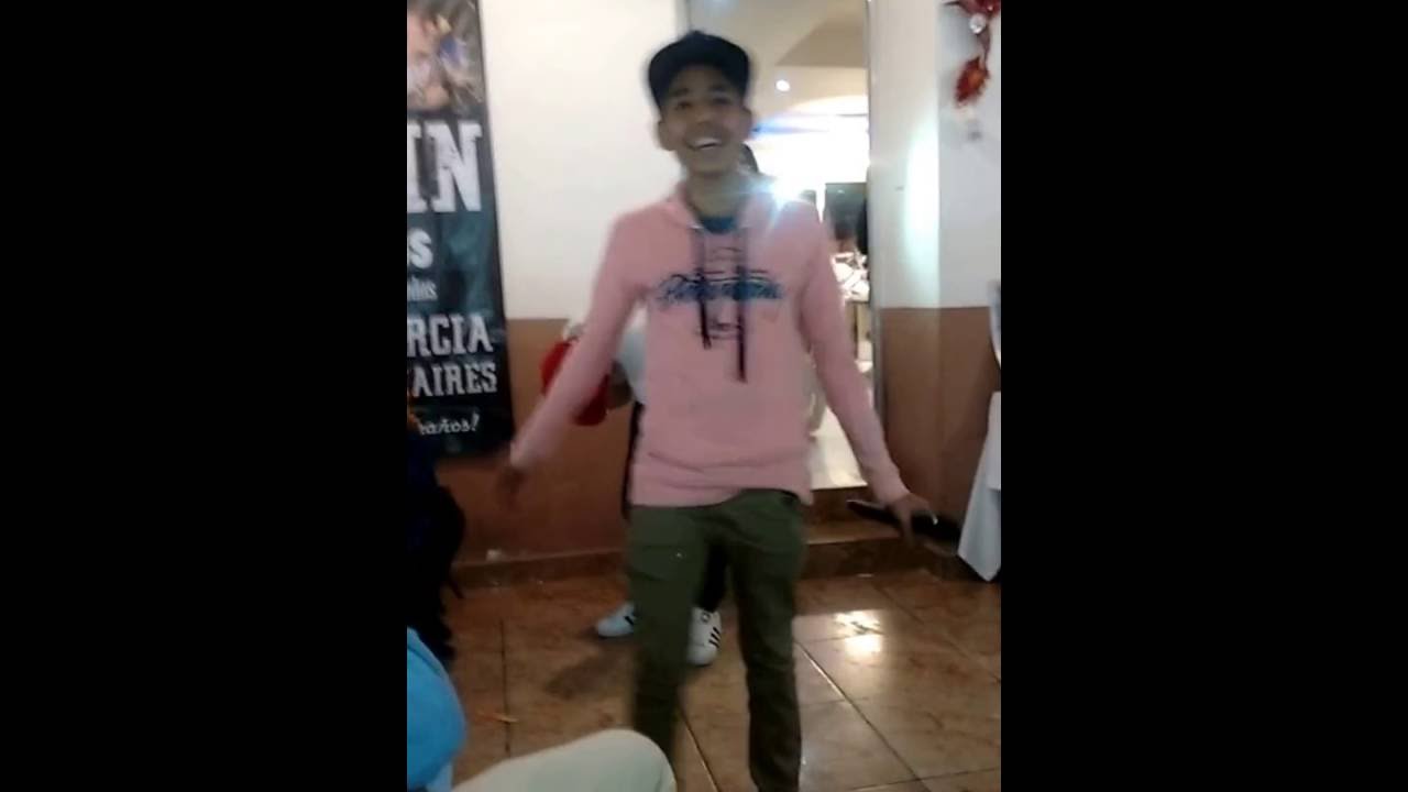 JOSEE GARCIA & ALEXIS CHAIRES  VS RAPERO DESCONOCIDO