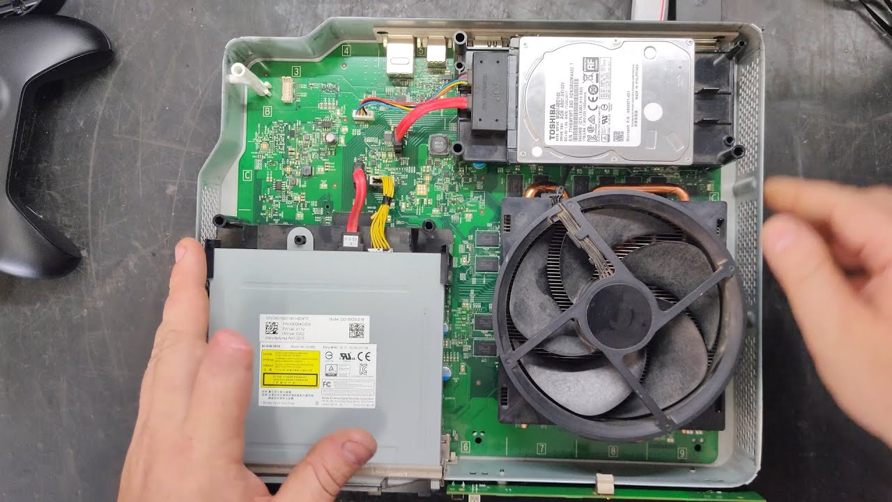 passo a passo desmontagem limpeza e montagem xbox one fat