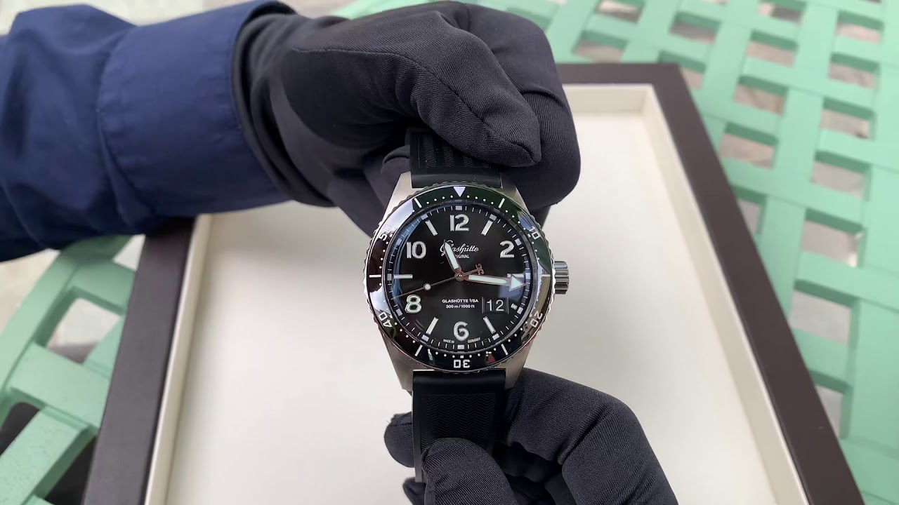 Glashütte Original SeaQ Panorama Date ref. 1-36-13-01-80-06 Review