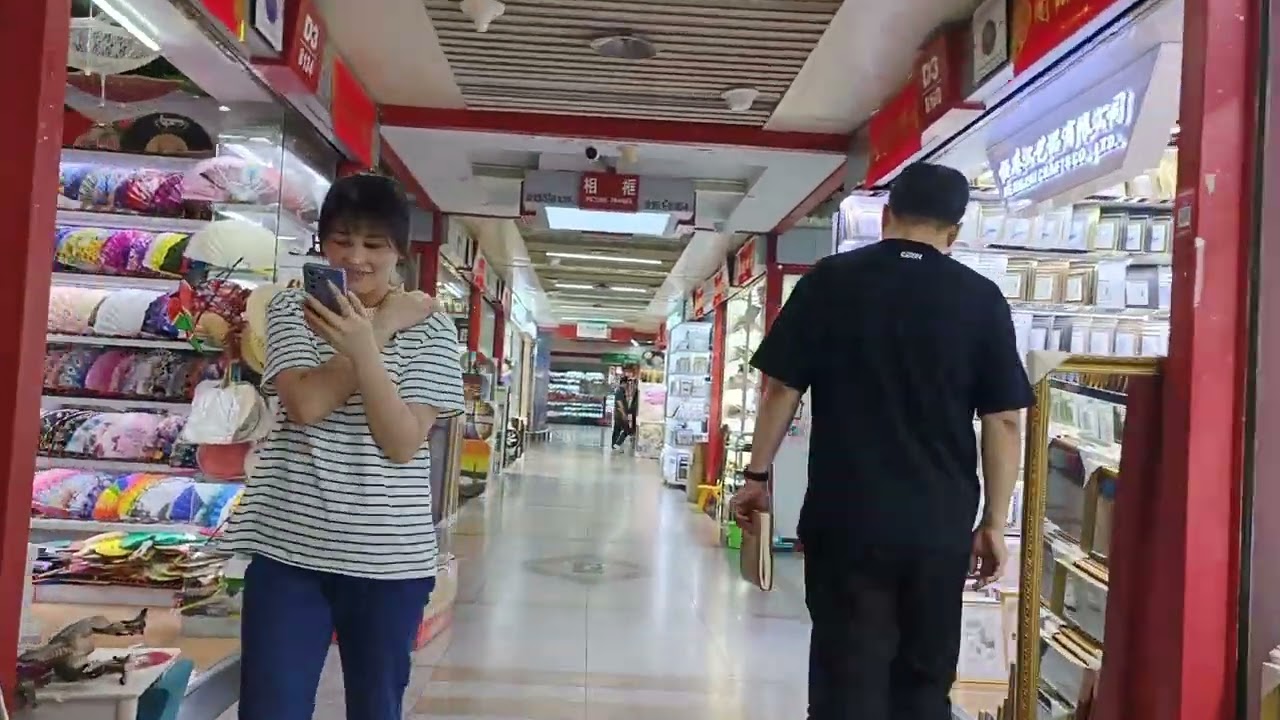 Walking around Yiwu International Trade City(District 1 3fl)
