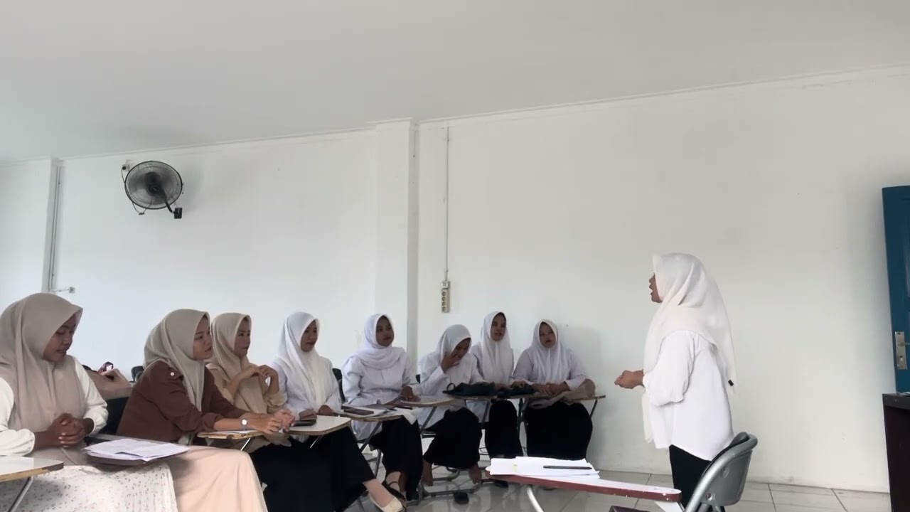 Nama:Dinda Yulia (npm:2311100007)mk:pembelajaran terpadu 