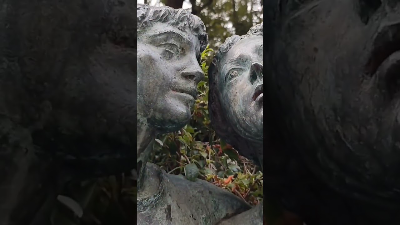Il famoso muretto di Alassio....&Egrave; un simbolo della citt&agrave;   #alassio #murettodialassio #liguria