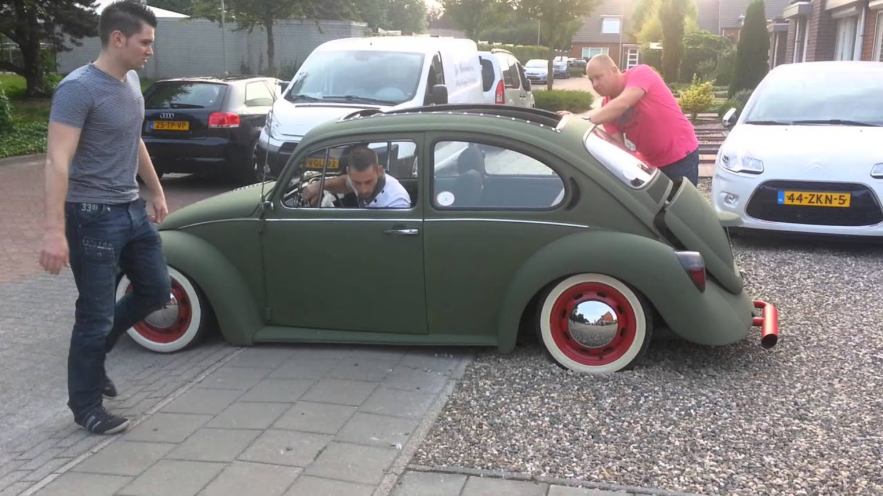 Loek oppe grond met ziene kever