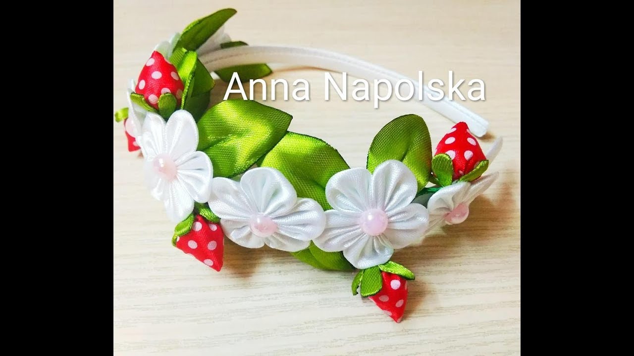 Обруч із суничками канзаши. Ободок с клубничками своими руками. Strawberry headband kanzashi