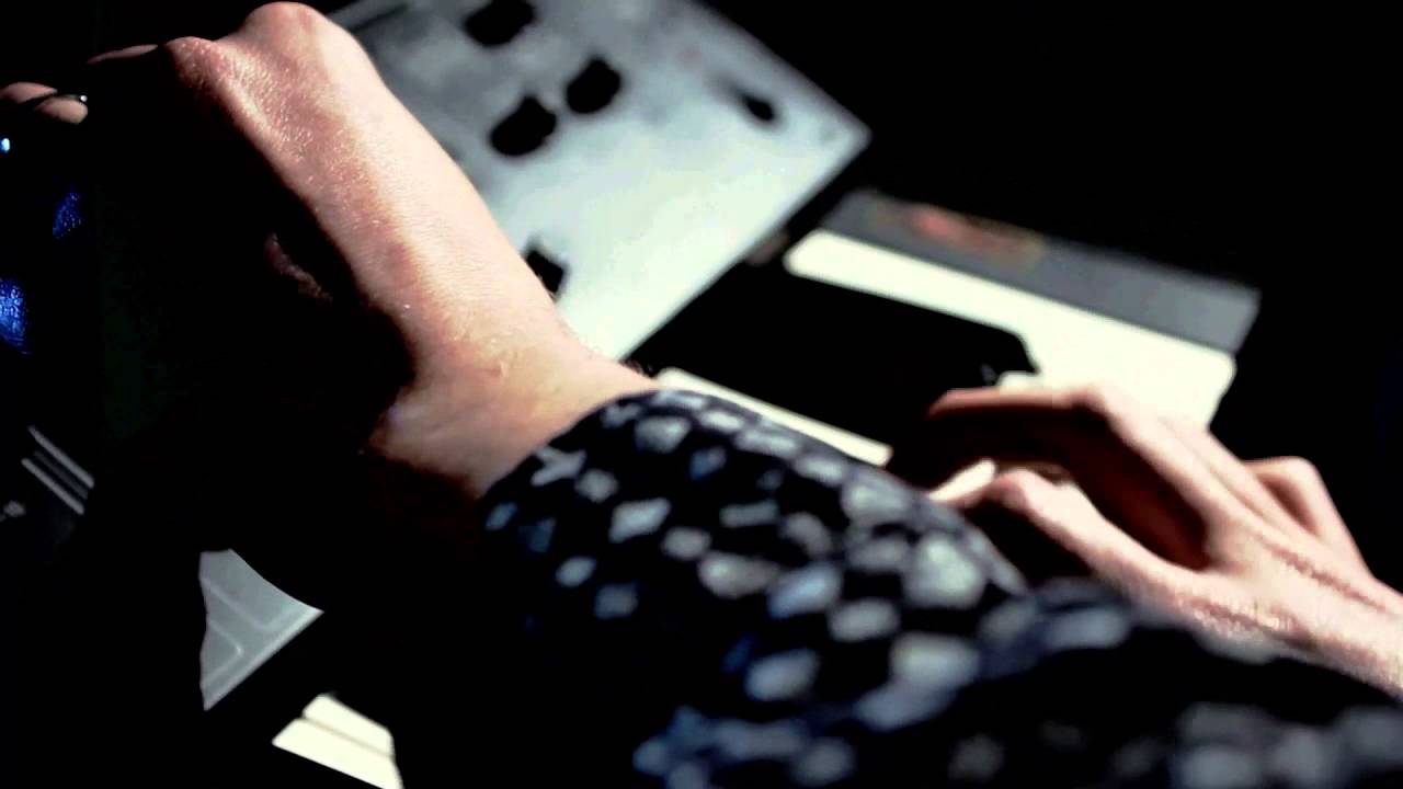 Nacht Analyse - Scan mich ein (Video)