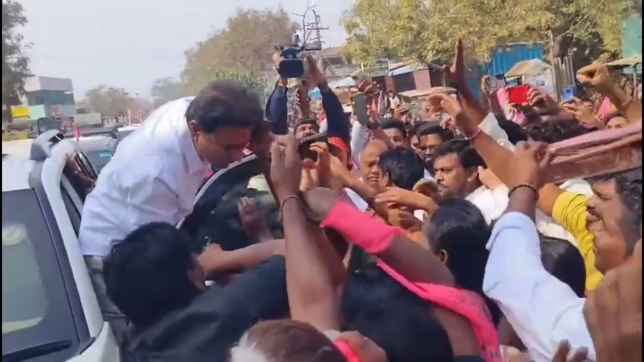 BRS వర్కింగ్ ప్రెసిడెంట్ కేటీఆర్ ఖమ్మం జిల్లా పర్యటనలో నాయకులు,కార్యకర్తలు ఘన స్వాగతం పలికారు