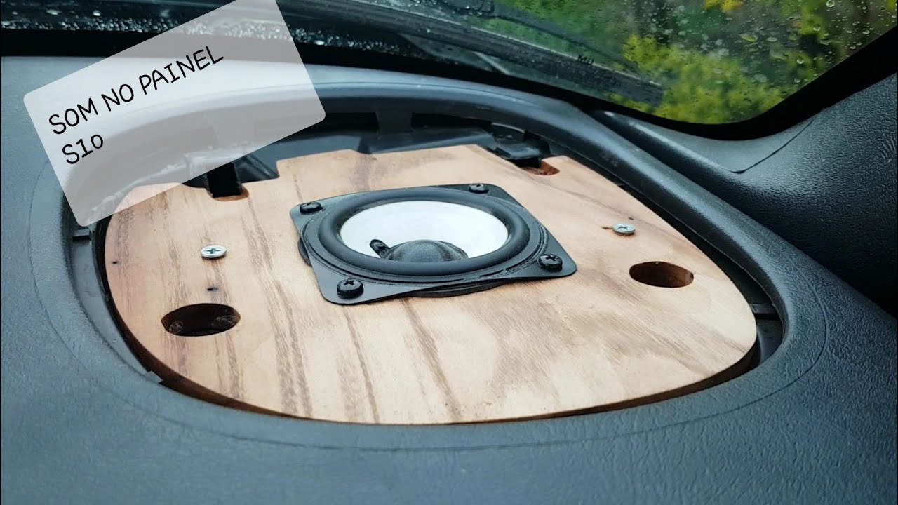 Caixa de som selada no painel da S10 Chevrolet,  falante Onkyo 3pol