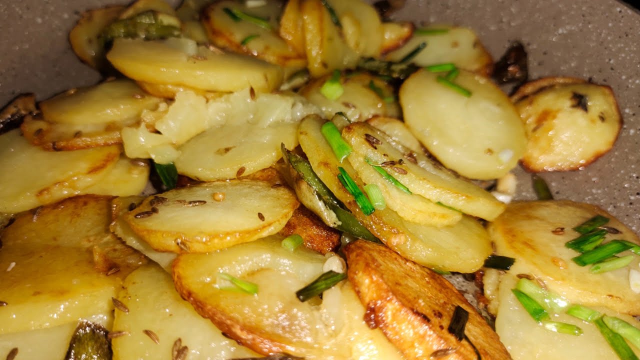 Fried Potatoes| Simple & Quick Aloo Fry Recipe