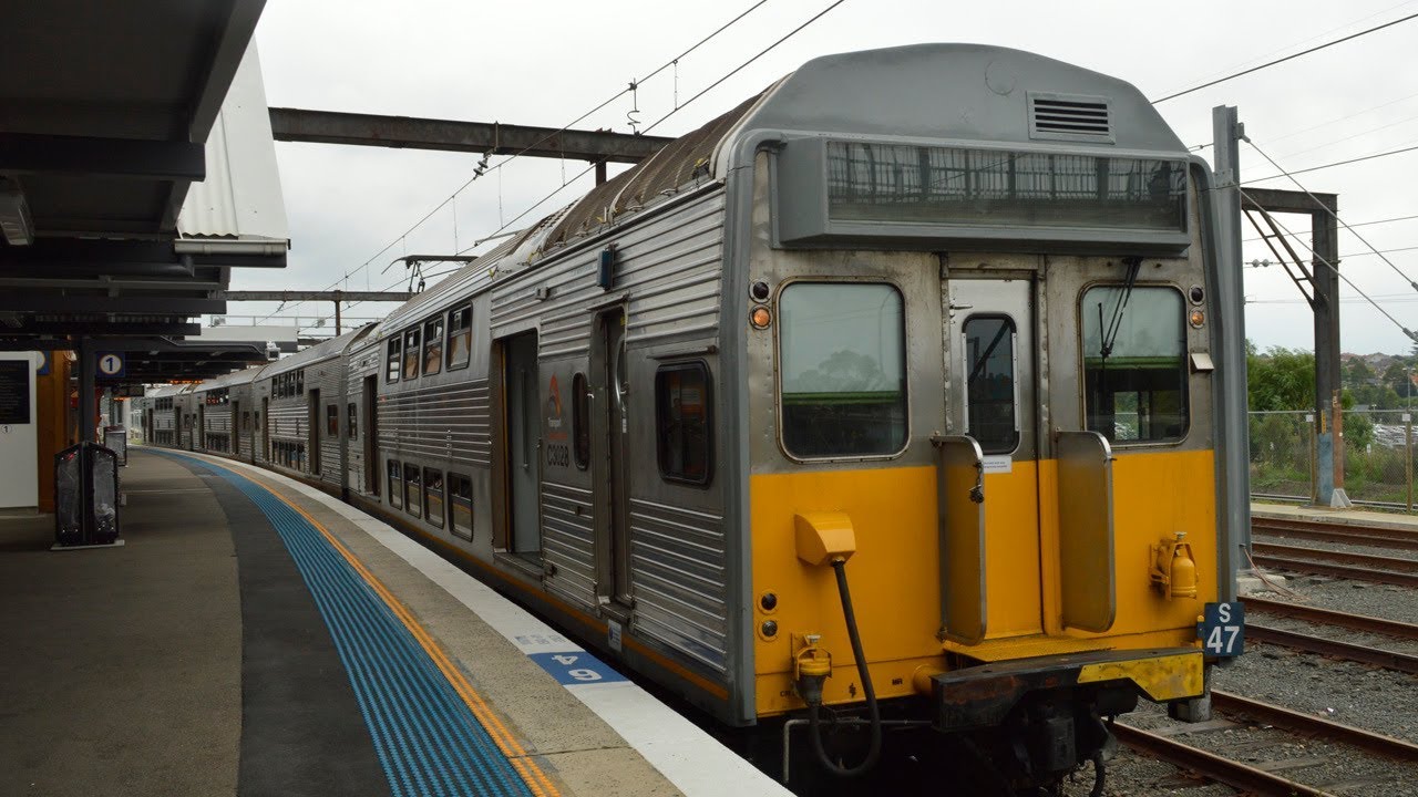 Sydney Trains: Campbelltown - Glenfield on a S Set