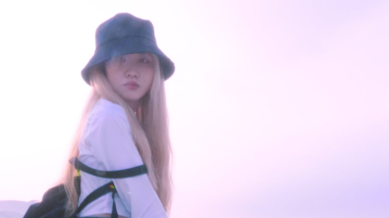슈슈나인(SHUSHU9) 'LIFE SWIMMER' Official MV (🌊🚶‍♀️Sea Walking Ver.)