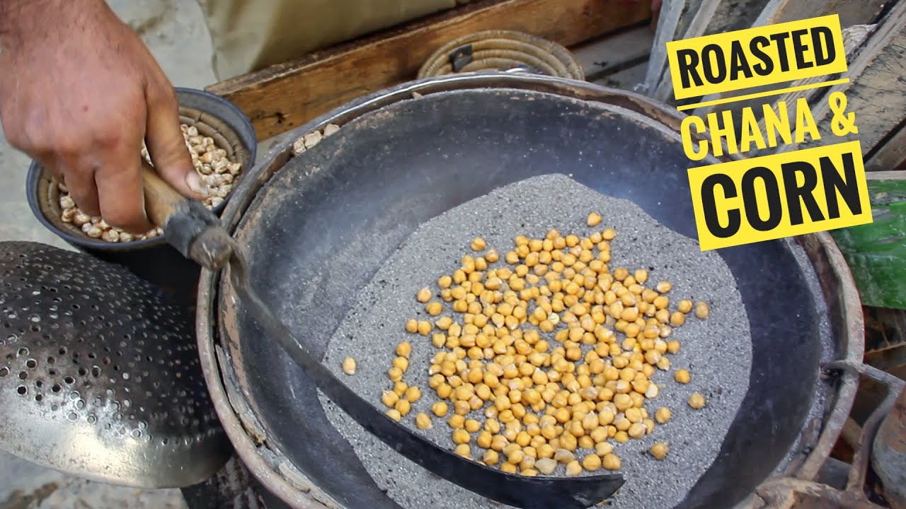 Roasted Chana & Corn Making | Bhunay Hauay Chanay | Pakistani Street Food