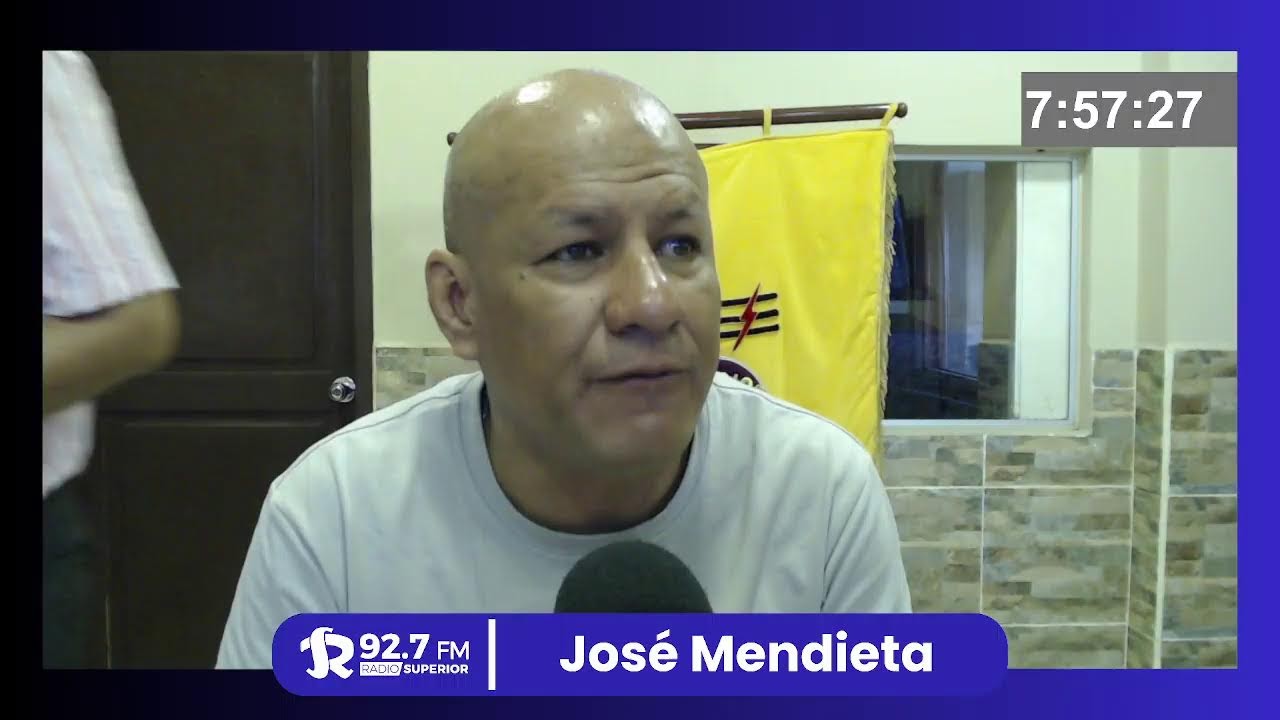 Transmisión en vivo de RADIO SUPERIOR 92.7FM