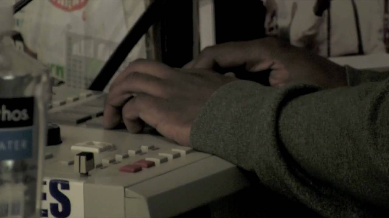 Kev Brown Making A Beat / Fat Beats LA