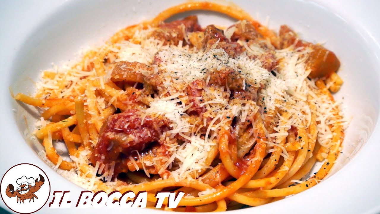 245 - Bucatini all'amatriciana...piatto forte alla romana! (primo piatto tipico facile e veloce)