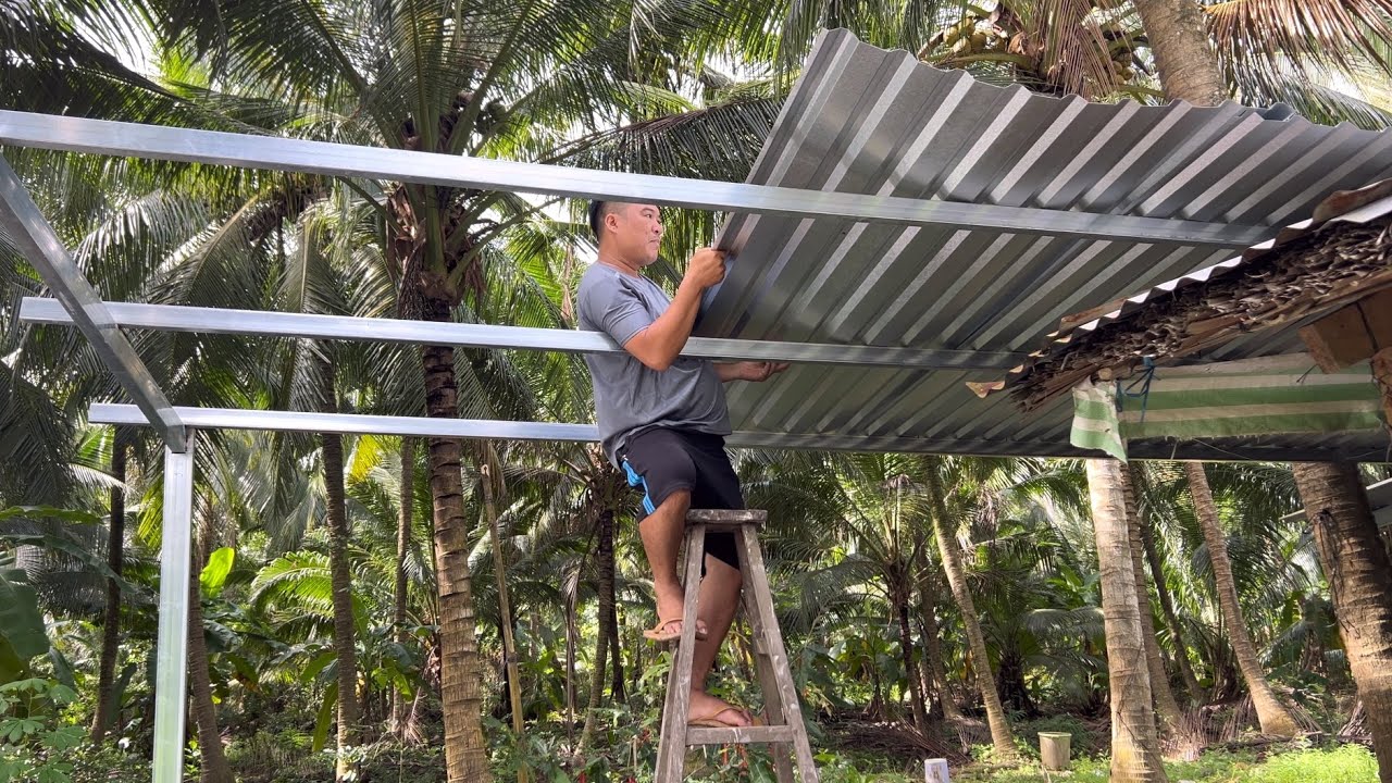 Thăm Lú Trúng Đậm-Cả Nhà Vui Mừng Khi Làm Thêm Chổ Che Nắng Che Mưa Khi Ngồi Ăn Cơm Bên Gia Đình 