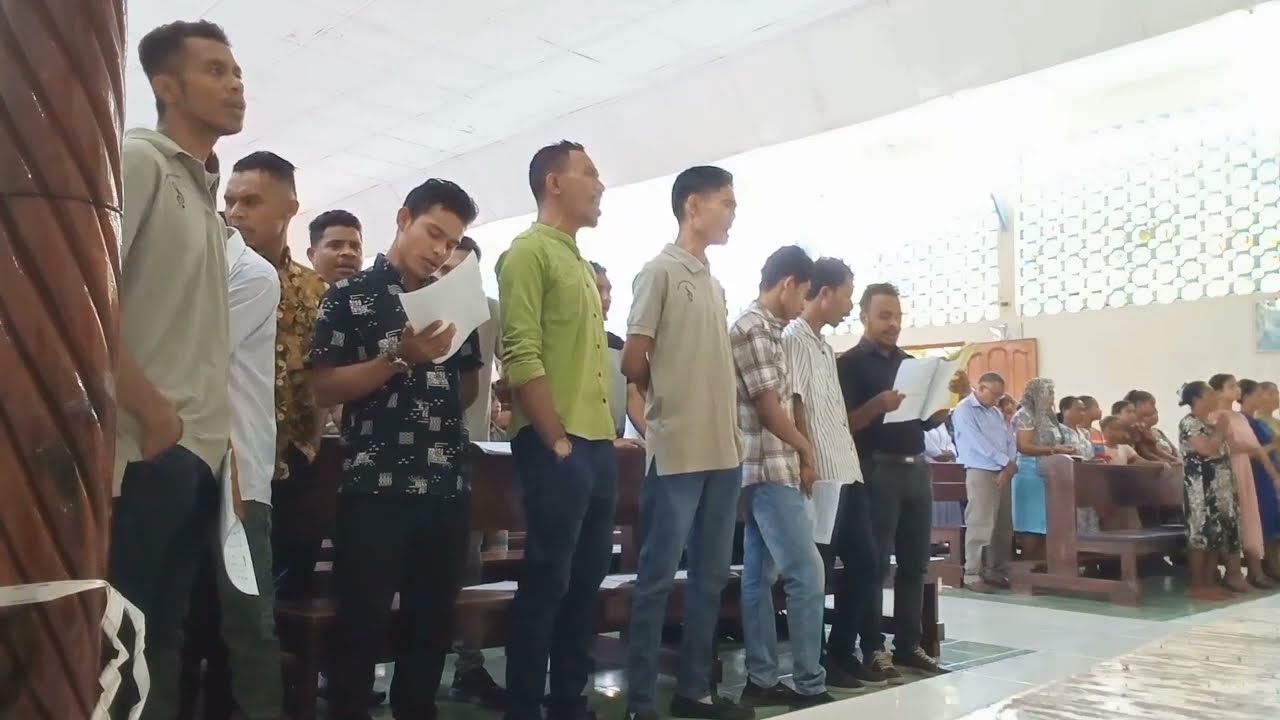 GLORIA (SUI TAN) - Coro Santo Efrém