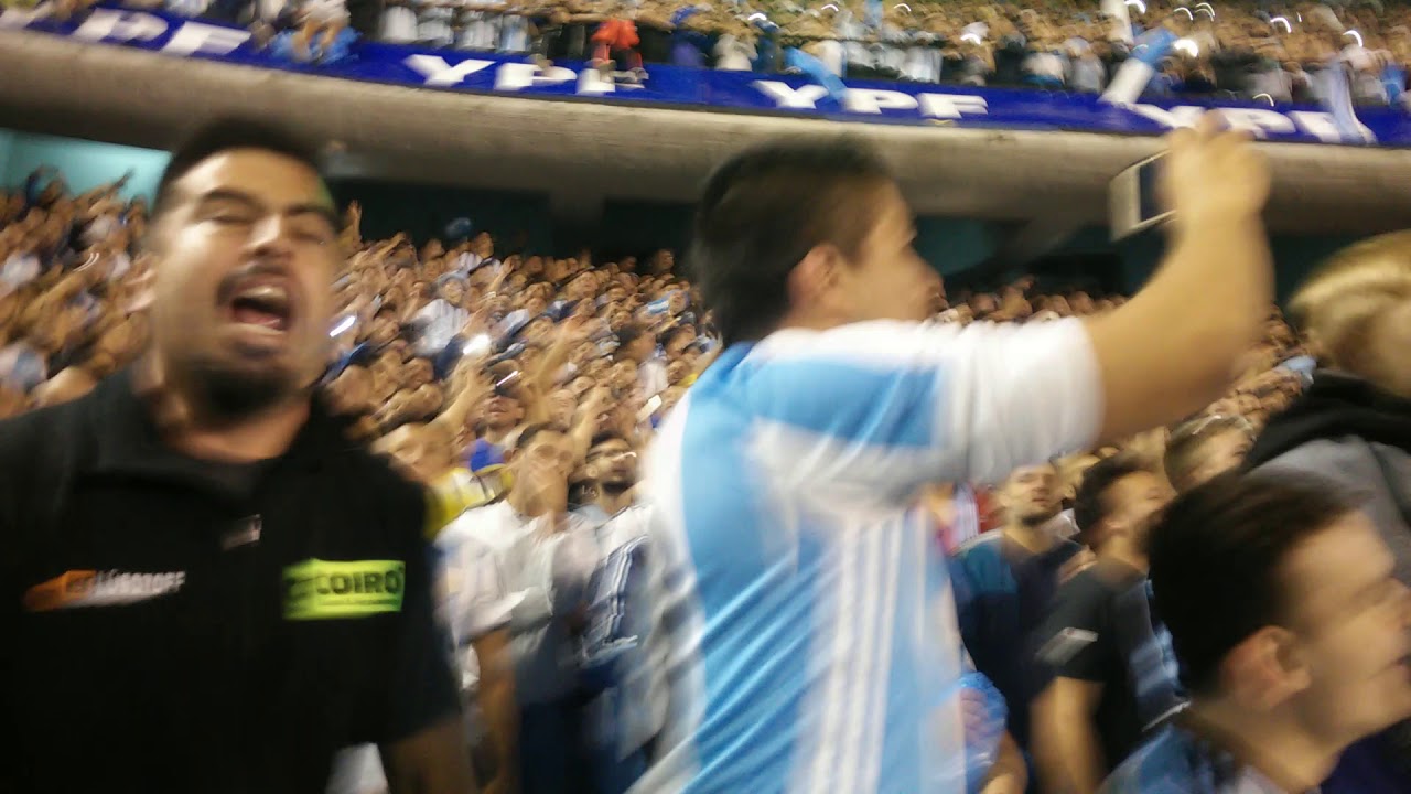 Argentina vs Perú en la bombonera, himno nacional argentino.