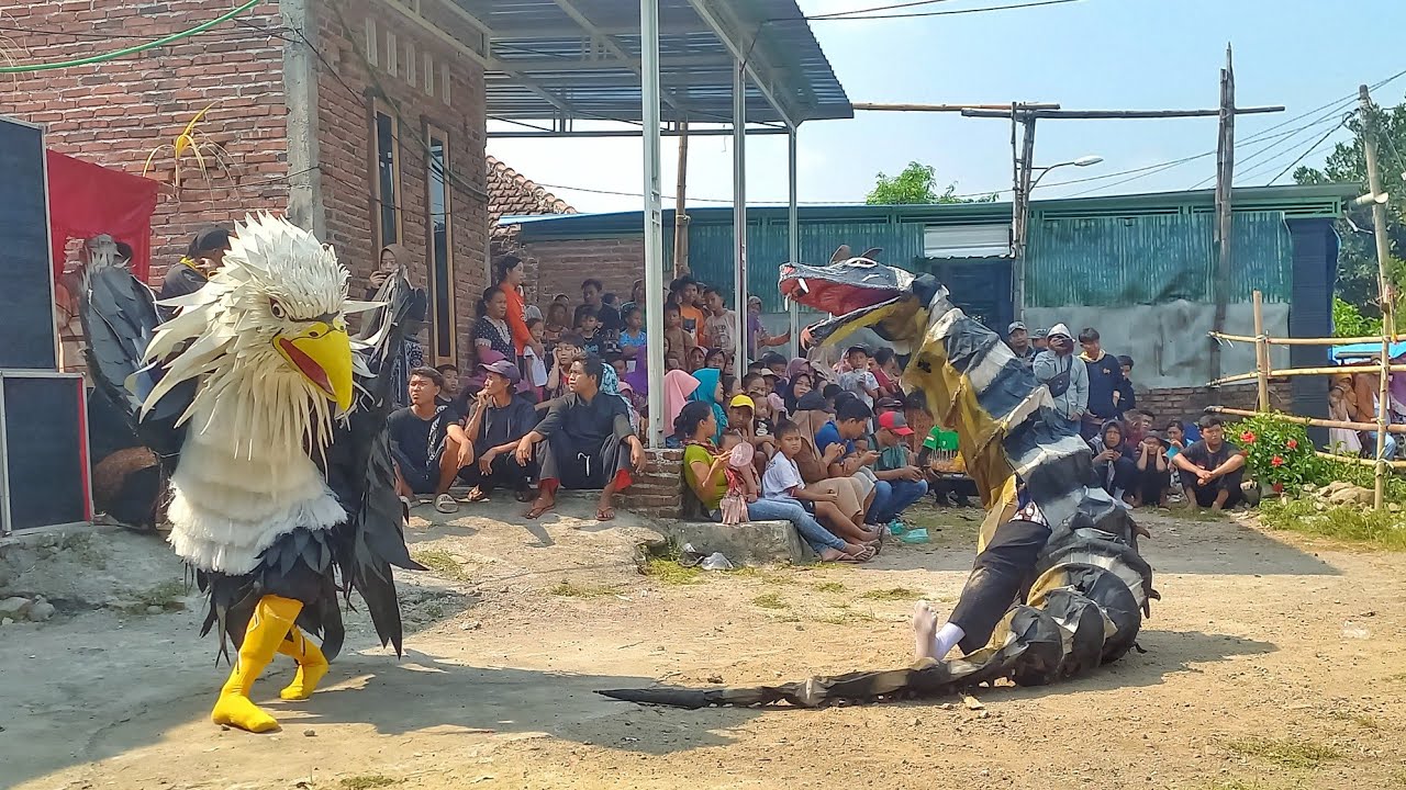 Ular naga mencari mangsa bantengan garuda sakti live kalen dlanggu 27 oktober