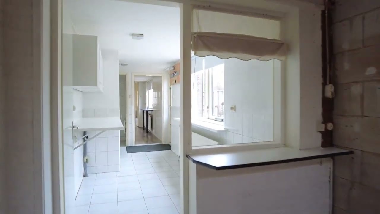 Te koop in Hengelo | Twee onder een kapwoning met garage en werkplaats | Zonstraat 20