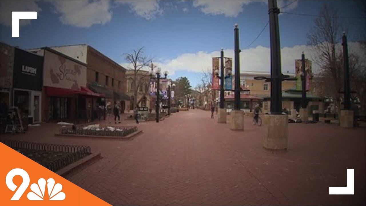 High winds on Boulder's Pearl Street Mall