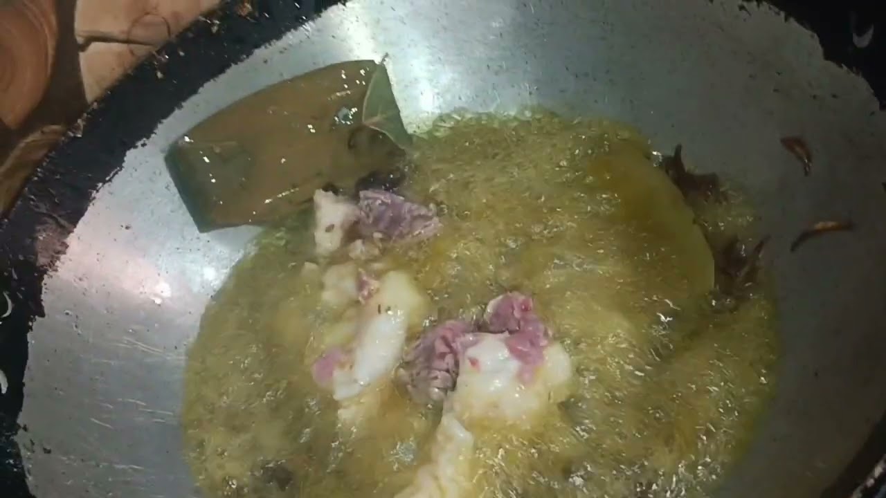 #Aaj hmne bnaya beef korma😛😋😋