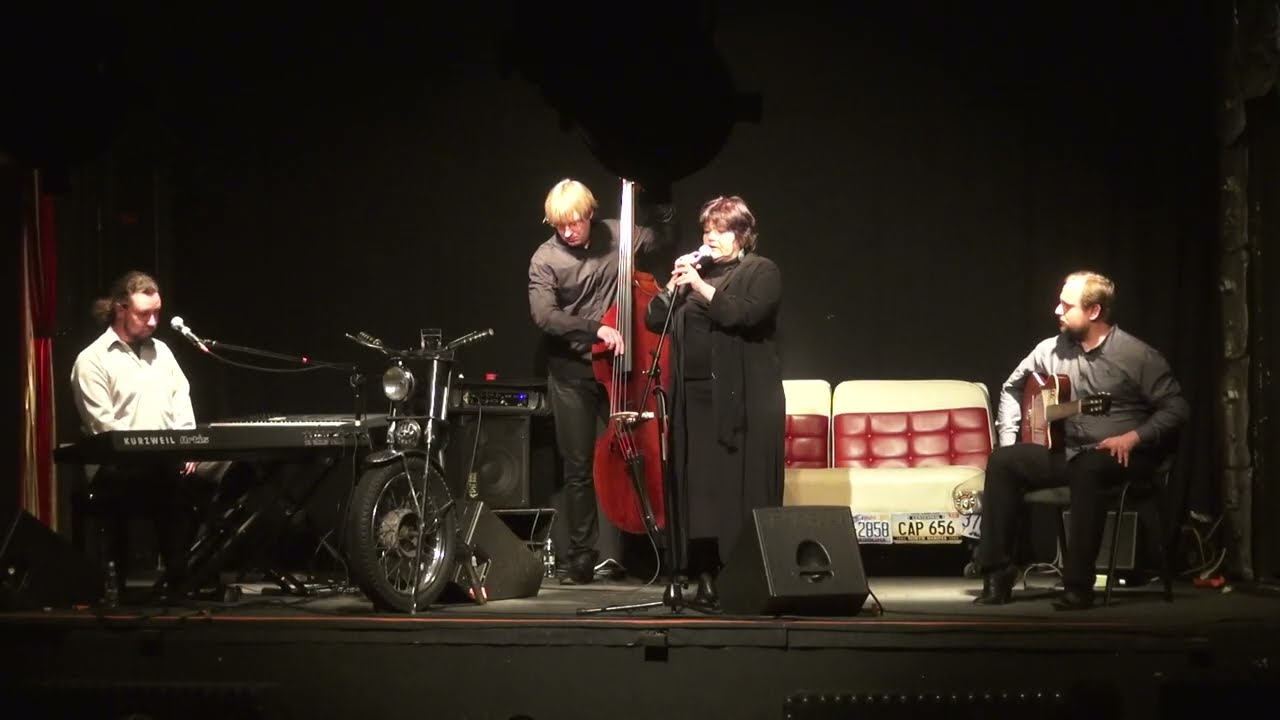 2015-04-10 - Elżbieta Adamiak koncert w Old Timers Garage Katowice