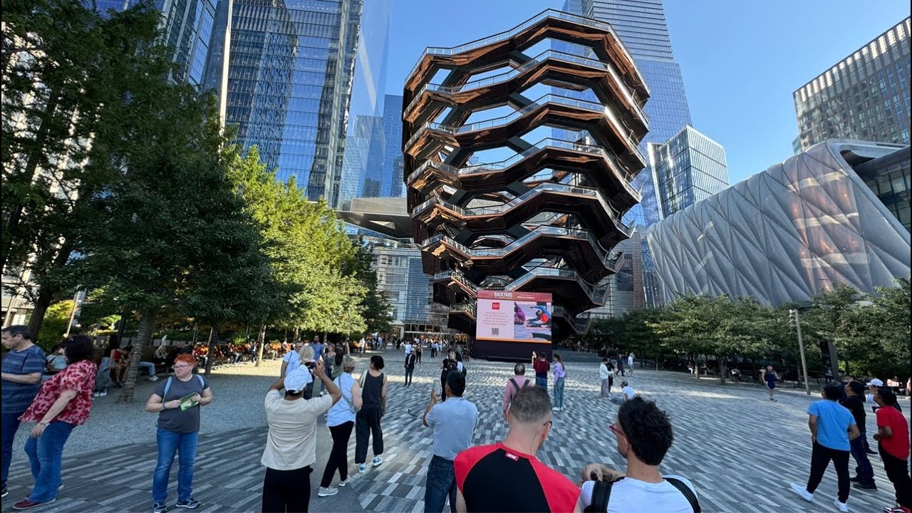 NYC LIVE Walk: Vessel in Hudson Yards, High Line, Manhattan & more Summer in Autumn Oct. 22, 2024