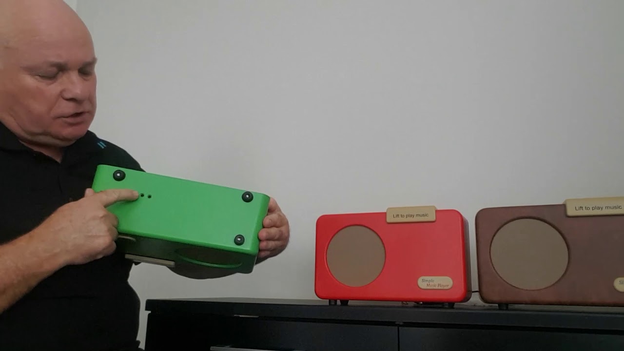 Simple Music Player for Elderly or those with Dementia