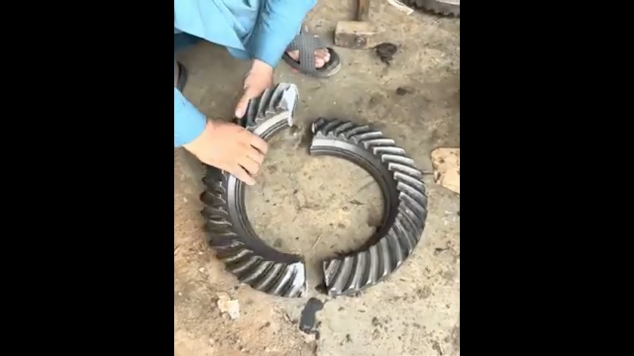 A Truck Broken Differential Gear Ring Repairing is Totally Effective For Use In Running For Longer