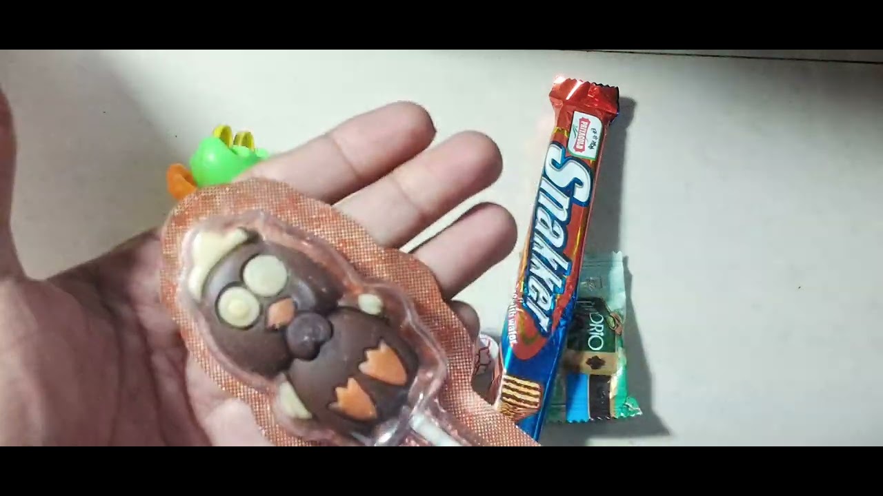 ASMR Most Popular candys / some lots of colourful Rainbow Lollipops candy/unpacking chocolate eat 