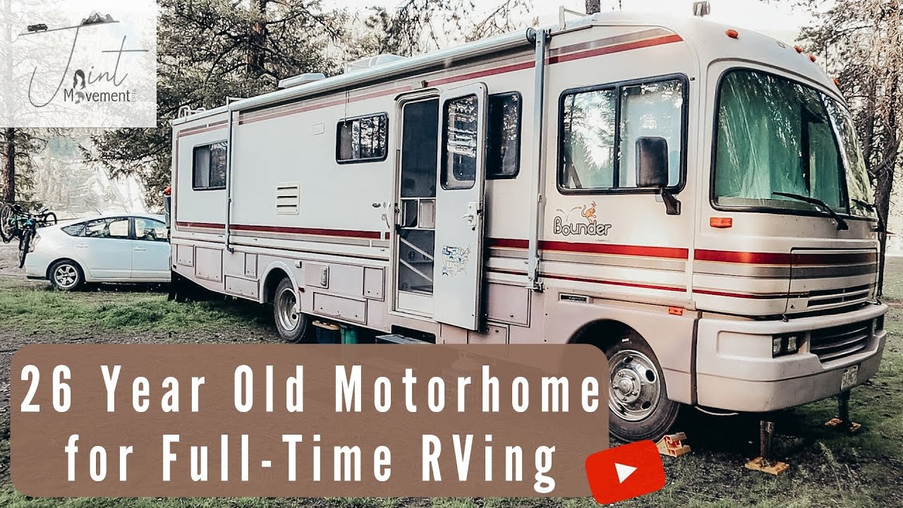 HOW WE CHOSE OUR 26-YEAR-OLD MOTORHOME FOR FULL-TIME RV LIVING: Travel PT Discusses RV Life | S1:E14