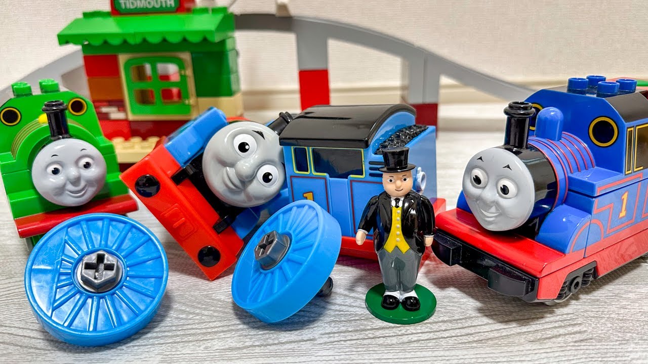 きかんしゃトーマス 機関車たちがブロックを運んできて組み立てるよ Thomas & Friends : Let's assemble Thomas