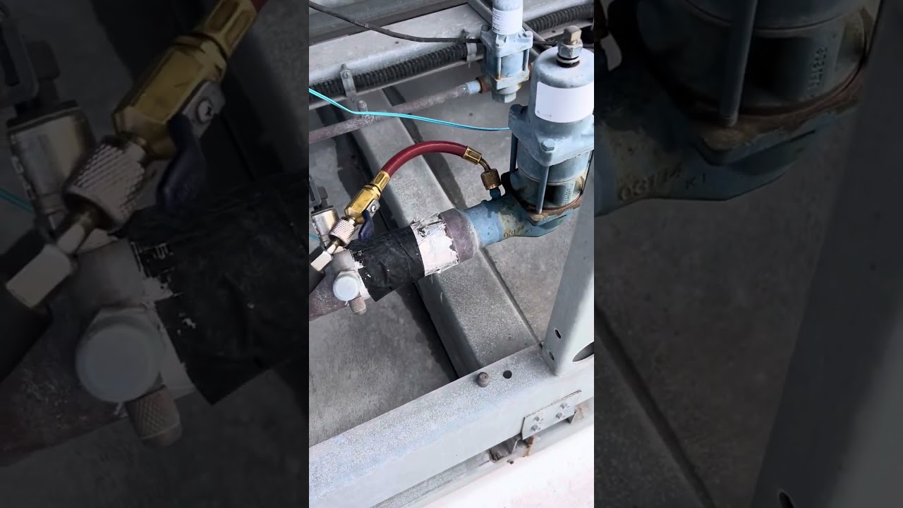 Explaining holdback valves on a conventional supermarket rack system