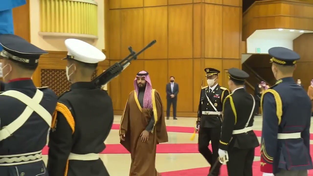 ولي العهد‬⁩ الأمير محمد بن سلمان يصل إلى العاصمة الكورية سيئول في زيارة رسمية