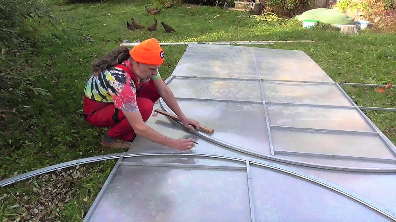 STAVÍME SKLENÍK 3 - Řezání polykarbonátu