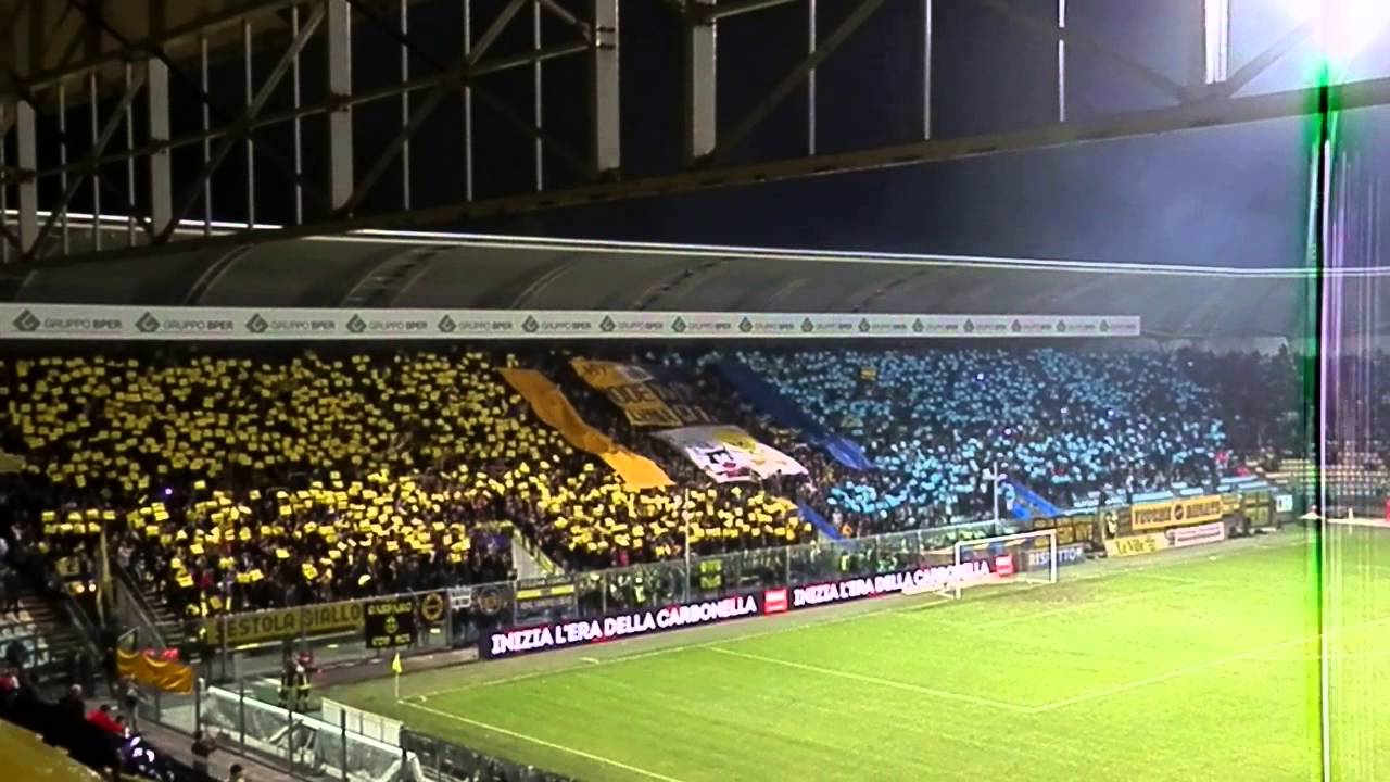 MODENA BOLOGNA 14 15 coreografia modenese