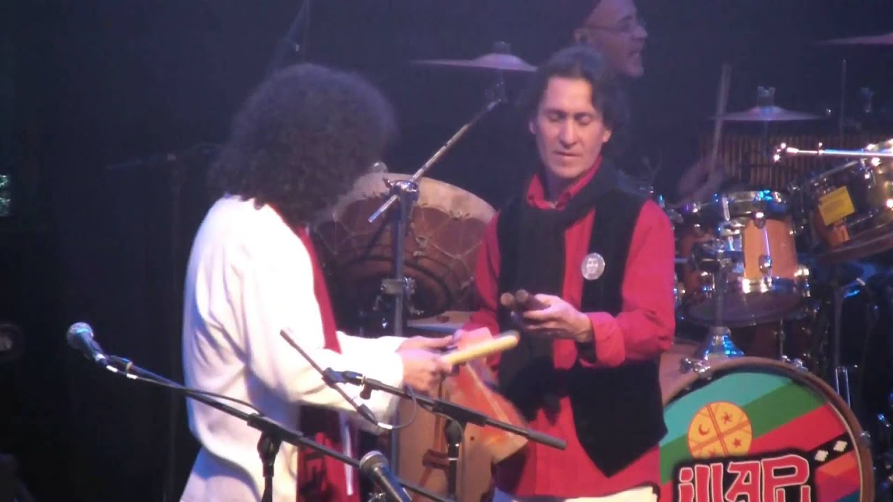 Inti-Illimani + Illapu - Sobre Tu Playa (Revueltos / Teatro Caupolican / 18.05.2013)
