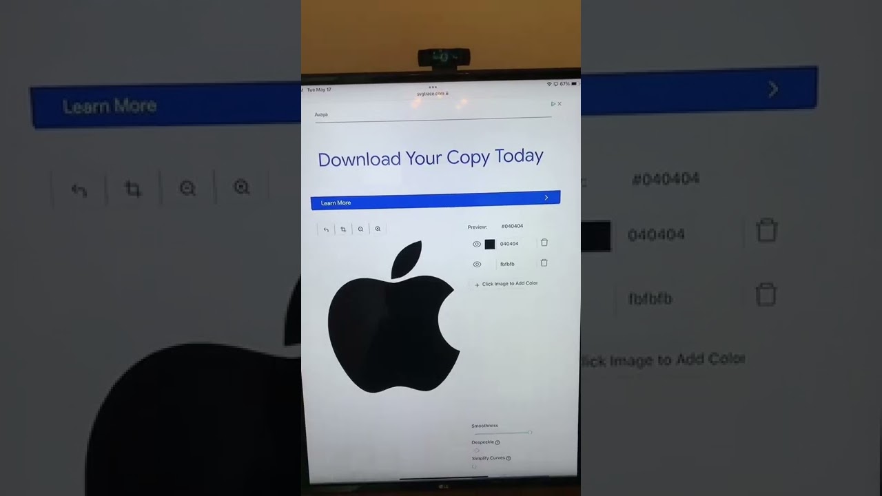 Convert png to an svg #svgtrace #svgconverter