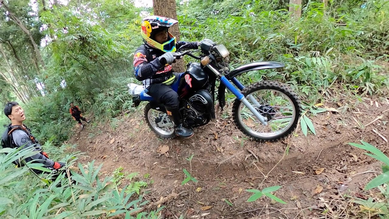 YAMAHA DT 125 extreme enduro.