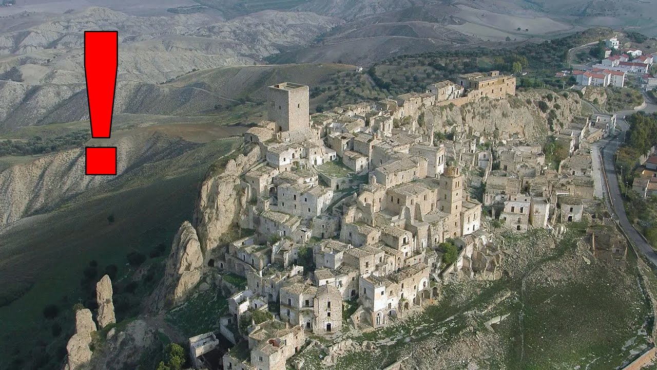 15 Scary Ghost Towns