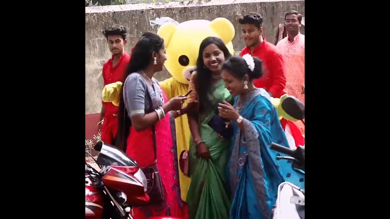 Teddy Bear Funny Acting Prank On Cute Girl😁😁😁2023