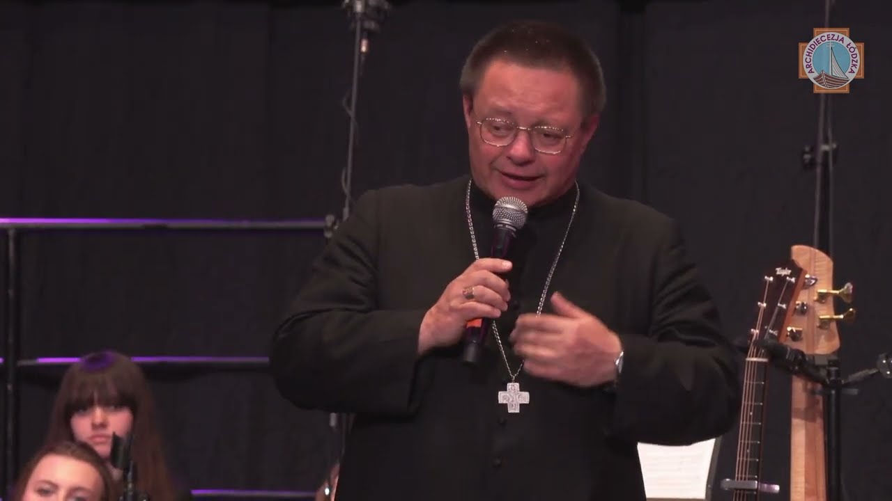 Abp Ryś: Bóg nie godzi się abyś żył w pustce | Arena Młodych 2022