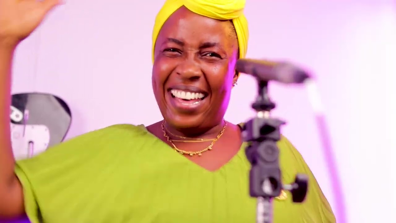 GA PRAISE MEDLEY BY NAA KWARLEY DROMO 