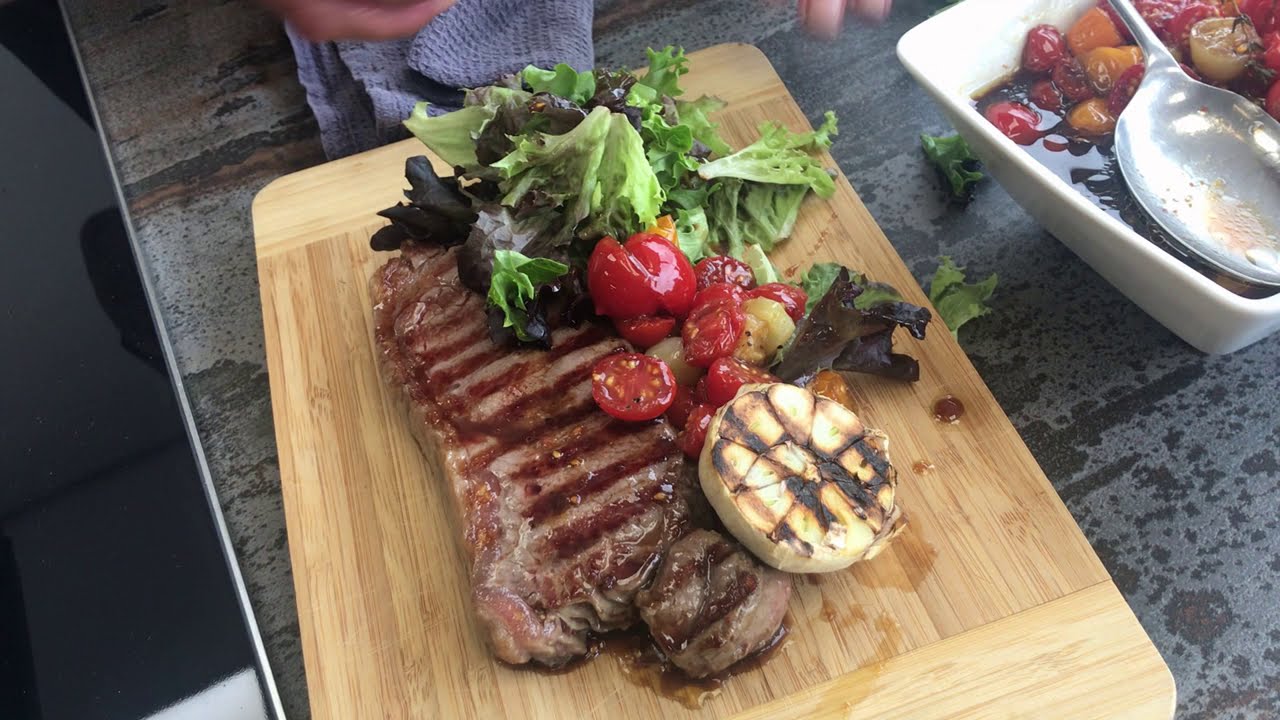 Siemens Flex Induction Hob EX875KYW1E  (Steak with tomato salad)