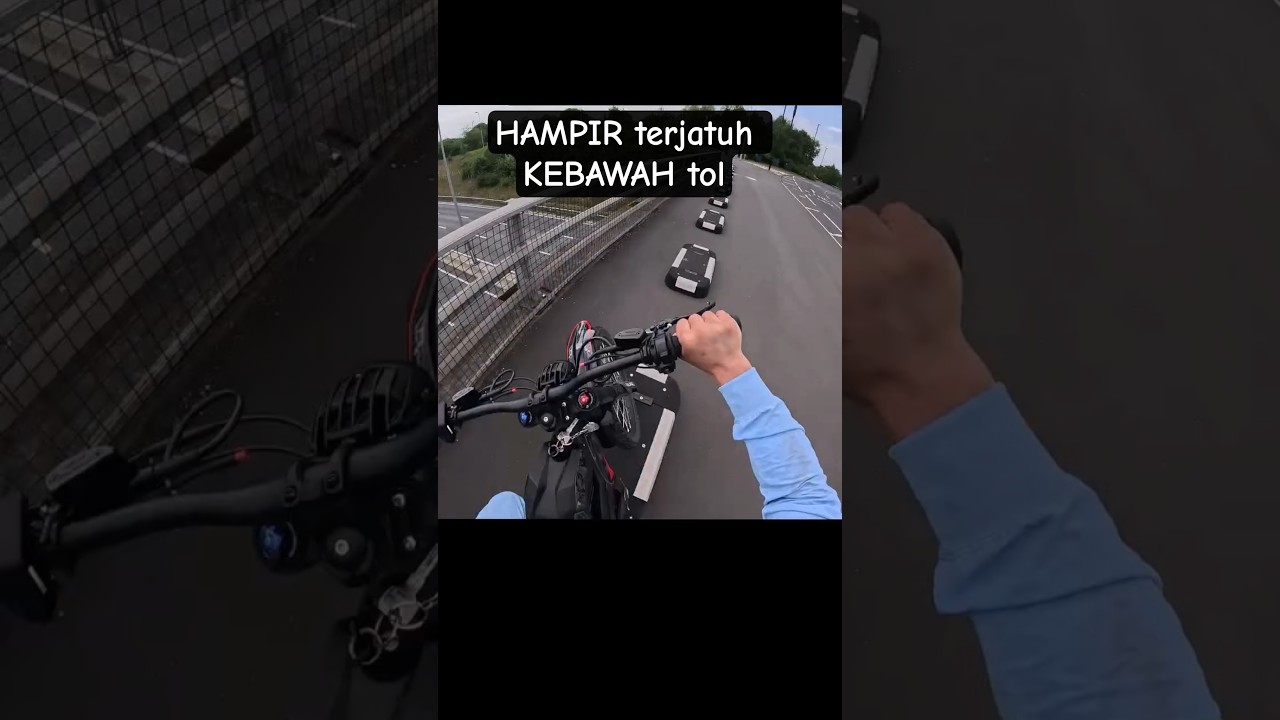 hampir aja #trending #motovolg #fyp #shorts #crash