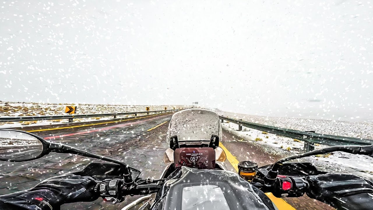 DO CALOR ATÉ A NEVE NO DESERTO ❄️ TENTANDO SOBREVIVER 7 DIAS NO DESERTO