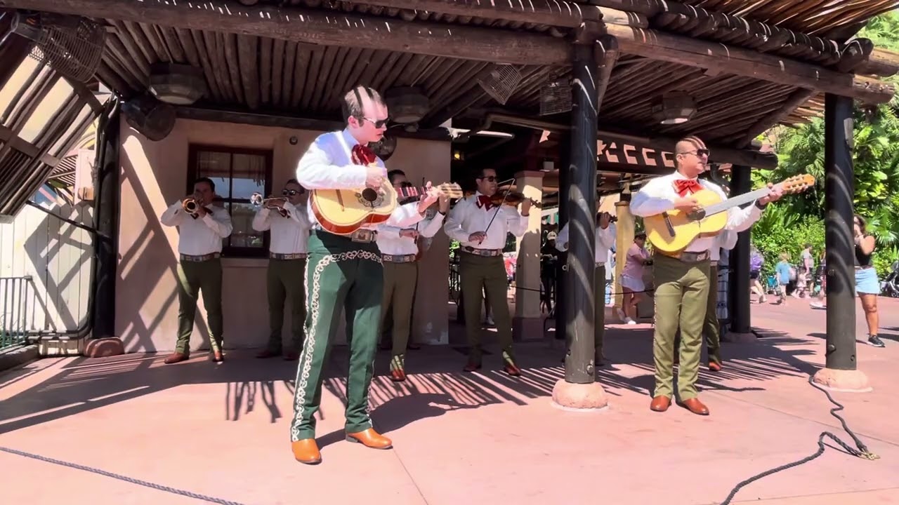 Arriba Pichataro (Mariachi Cobre ft. Hayden) 2023